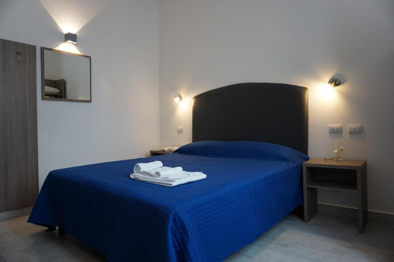 Holiday Rooms Casa de hóspedes *